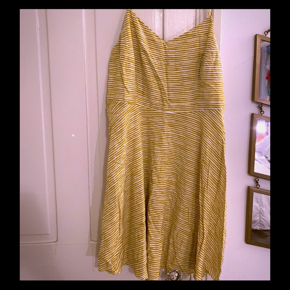 Old Navy dress